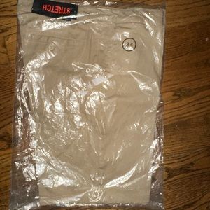 Men’s golf shorts. Just in time for #Father’sDay. Brand new. Never worn.